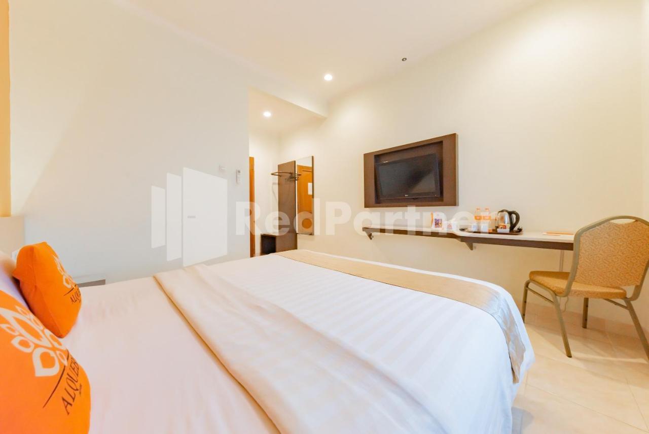 Hotel Alqueby Mitra Reddoorz Бандунг Экстерьер фото