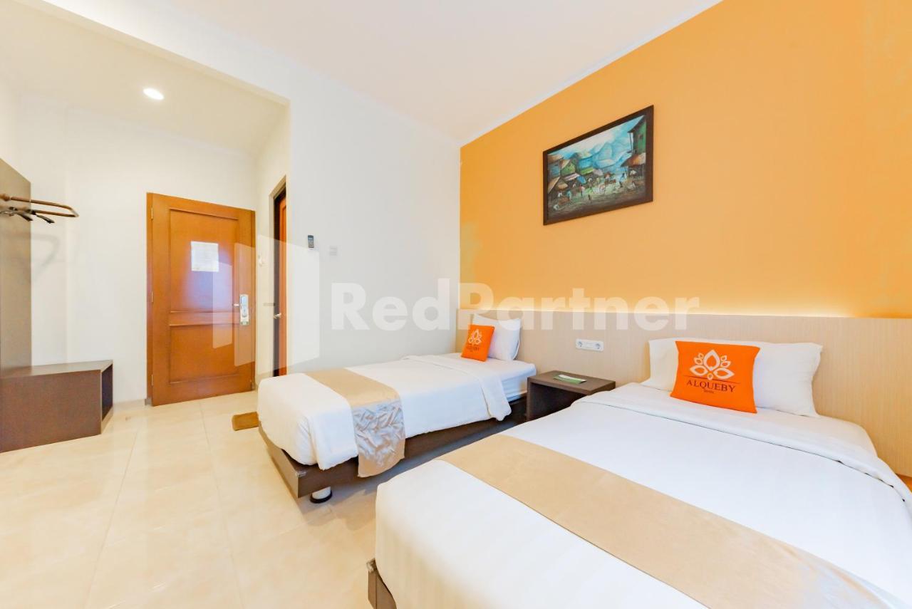 Hotel Alqueby Mitra Reddoorz Бандунг Экстерьер фото