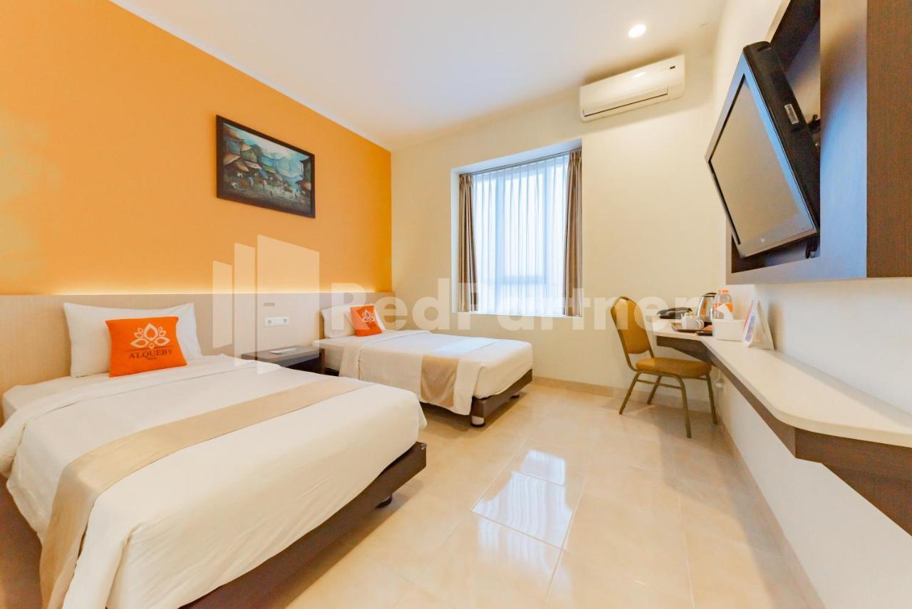 Hotel Alqueby Mitra Reddoorz Бандунг Экстерьер фото