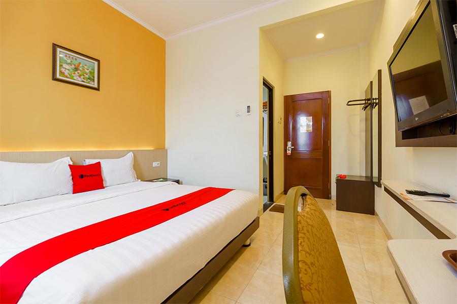 Hotel Alqueby Mitra Reddoorz Бандунг Экстерьер фото