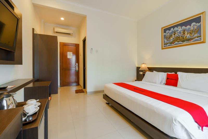 Hotel Alqueby Mitra Reddoorz Бандунг Экстерьер фото